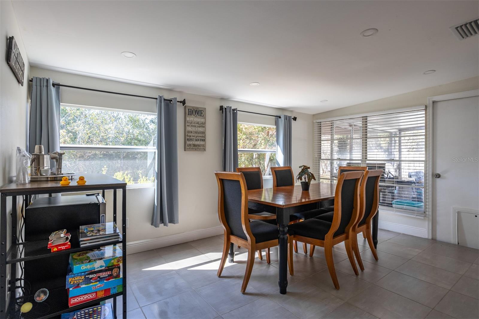 Image 26 of 38 For 806 Chadsworth Avenue