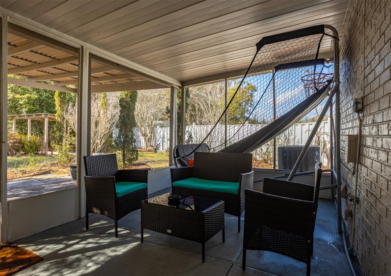 Image 30 of 38 For 806 Chadsworth Avenue