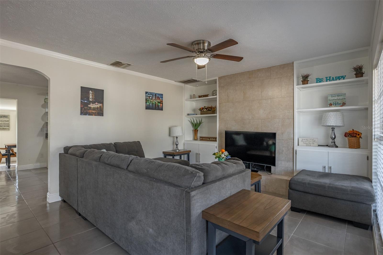 Image 4 of 38 For 806 Chadsworth Avenue