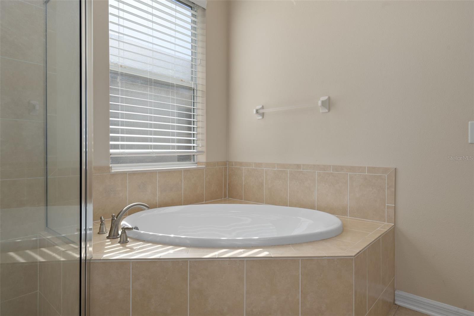 Image 38 of 66 For 4206 Windcrest Drive