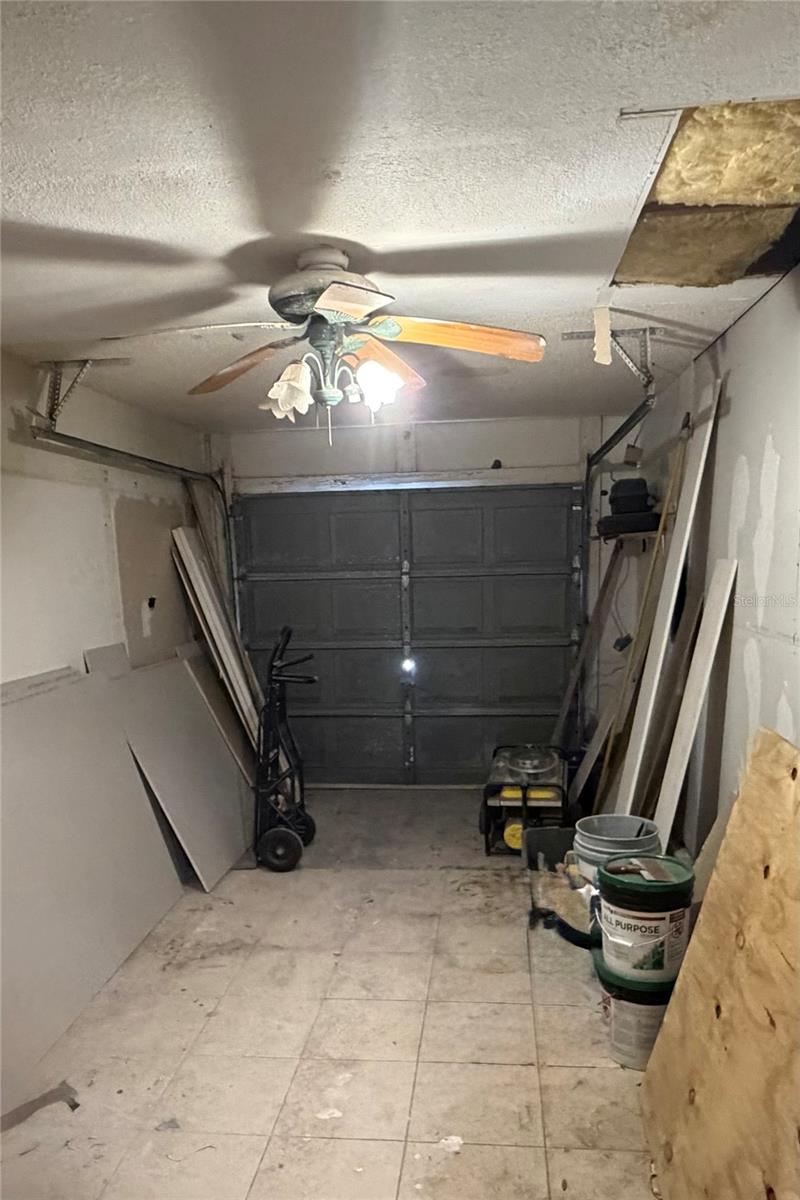 Listing photo id 5 for 6138 Oak Cluster Circle