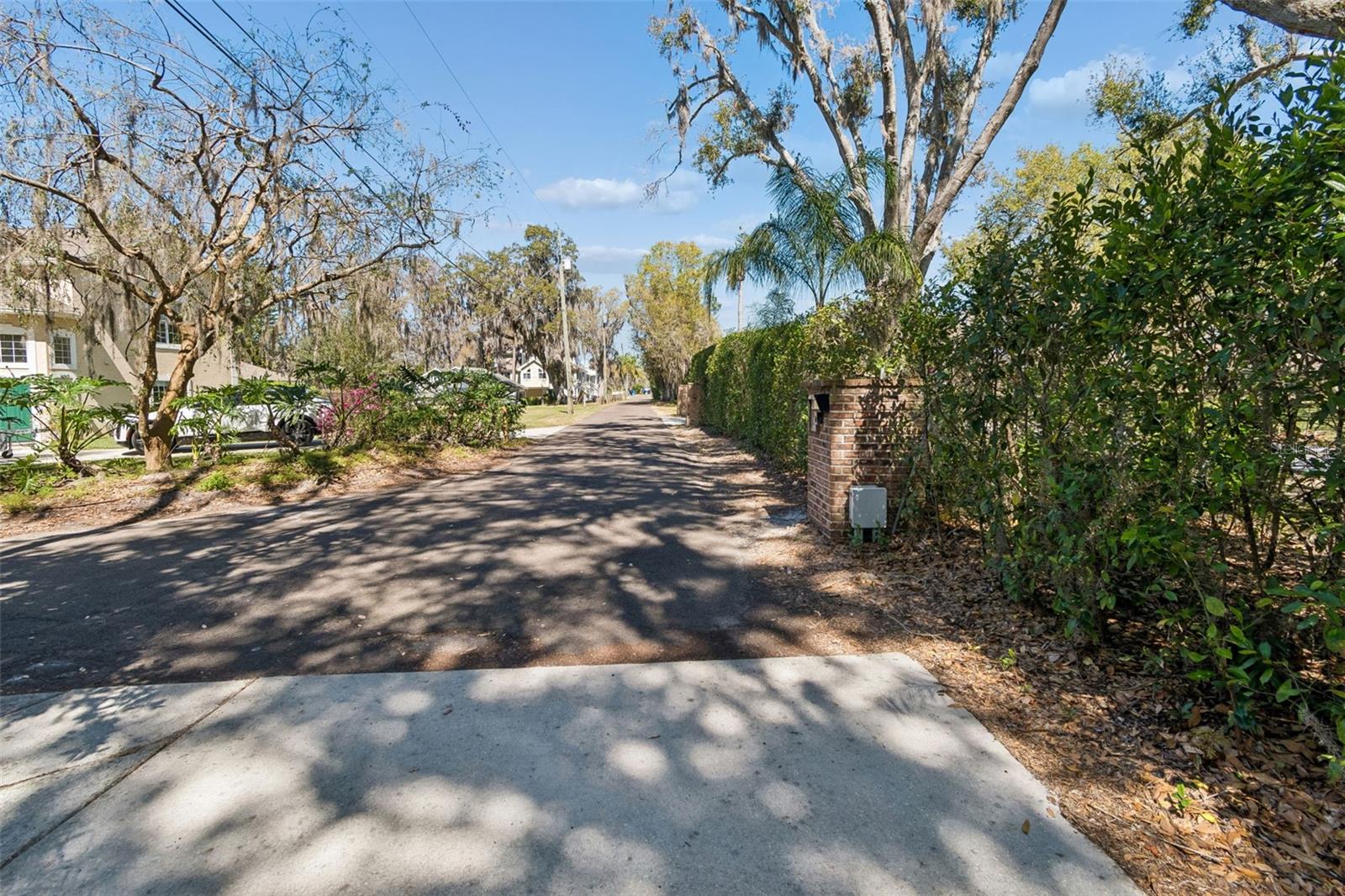 Image 38 of 41 For 16515 Lake Church Drive