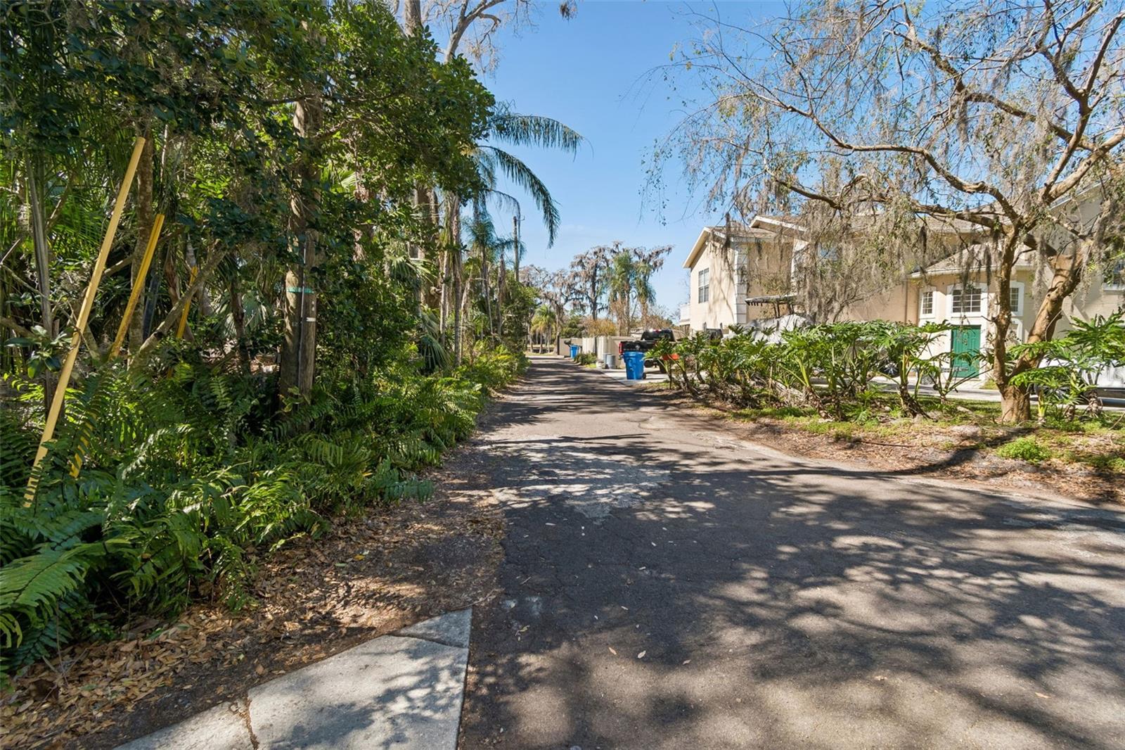 Image 39 of 41 For 16515 Lake Church Drive