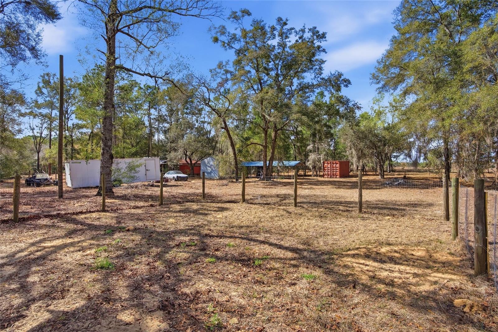 Image 26 of 37 For 11968 Oakview Avenue