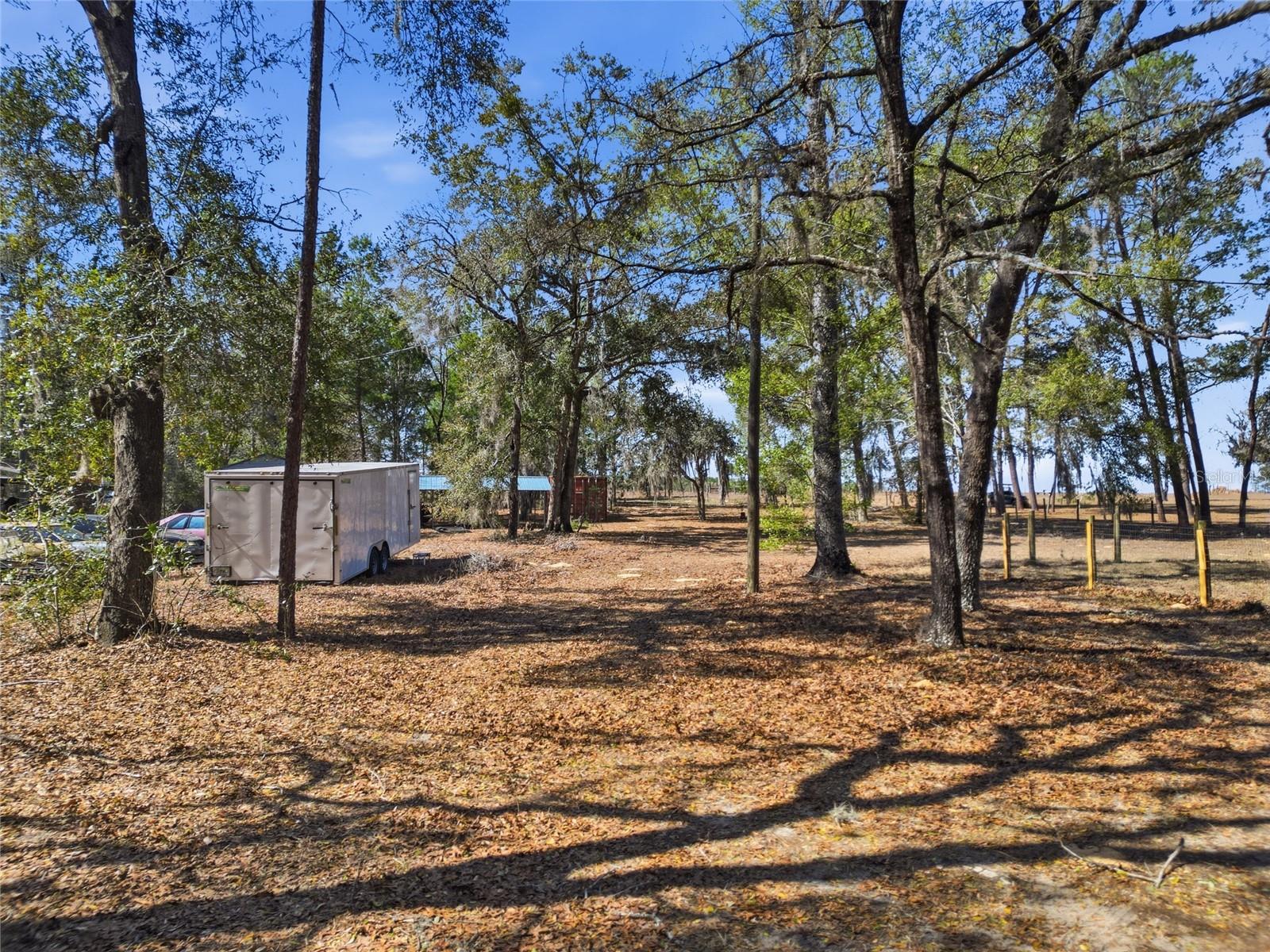 Image 28 of 37 For 11968 Oakview Avenue