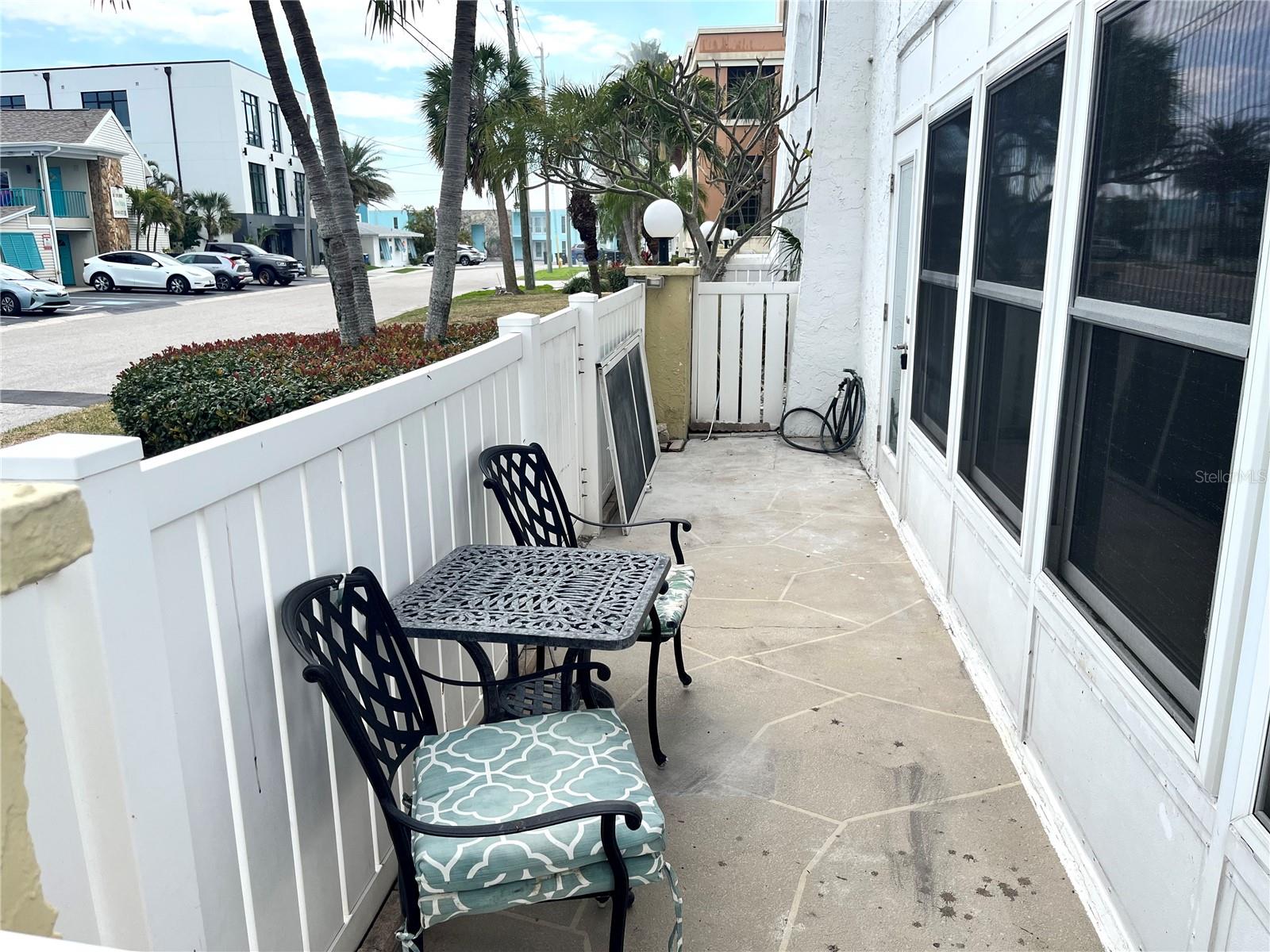 Image 11 of 65 For 661 Poinsettia Avenue 109