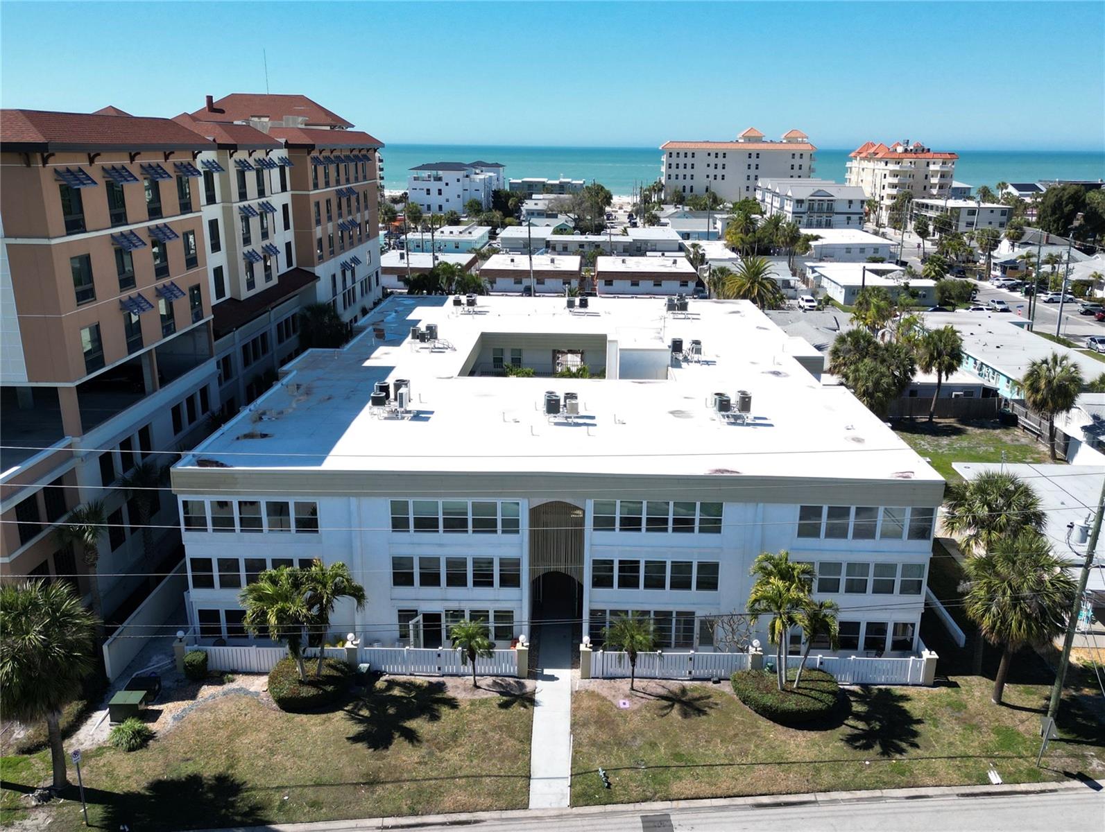 Image 2 of 65 For 661 Poinsettia Avenue 109