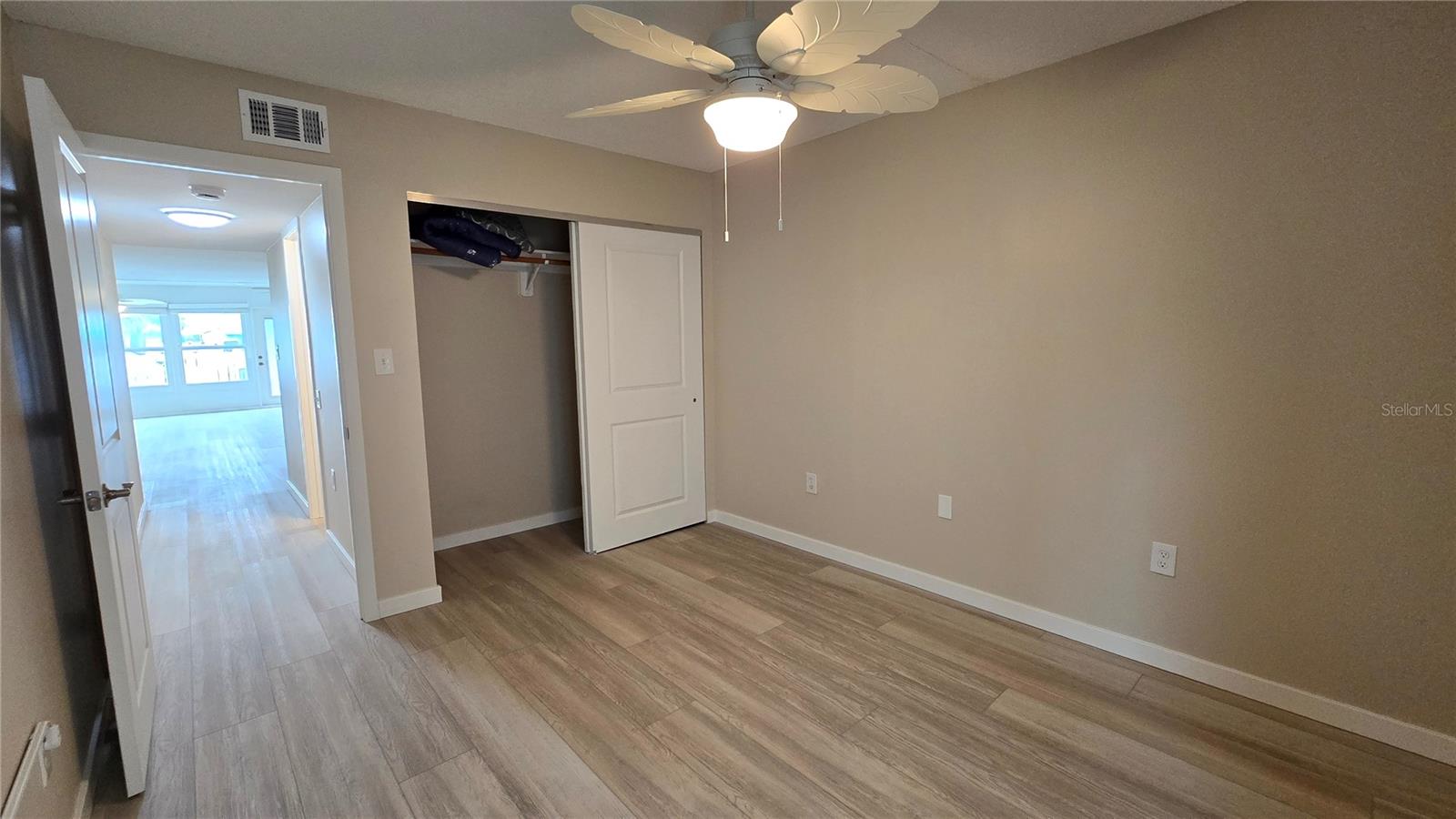 Image 34 of 65 For 661 Poinsettia Avenue 109