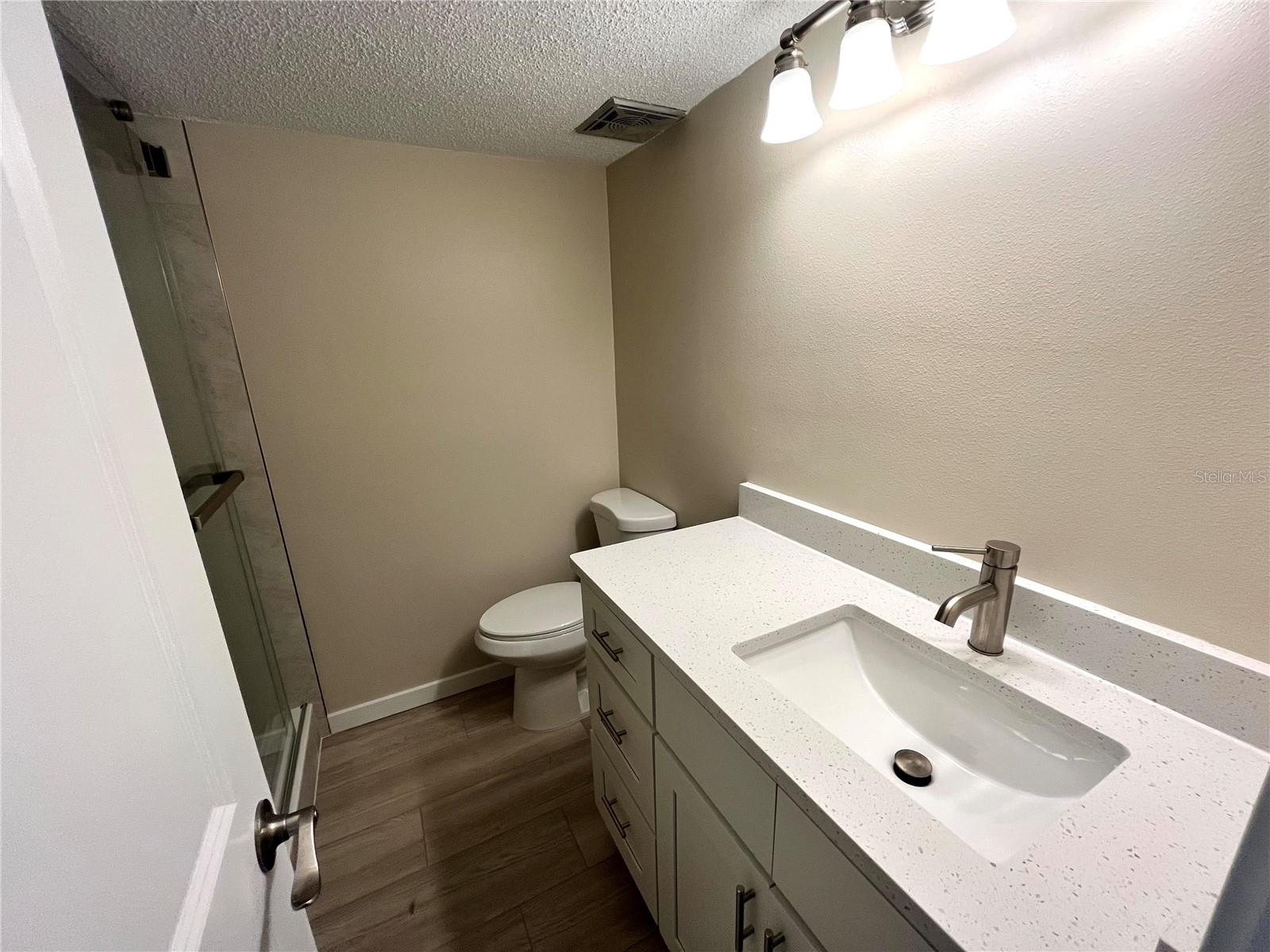 Image 37 of 65 For 661 Poinsettia Avenue 109