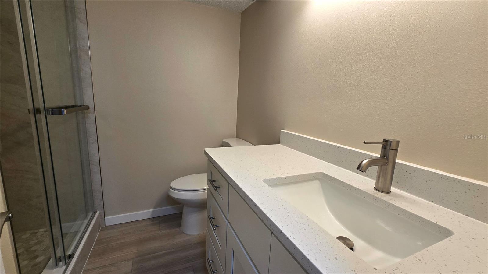 Image 38 of 65 For 661 Poinsettia Avenue 109