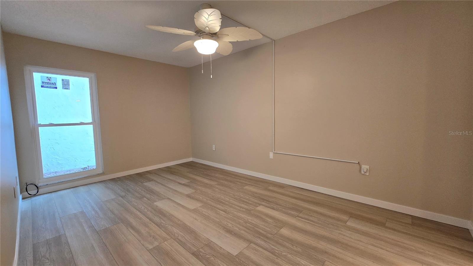 Image 42 of 65 For 661 Poinsettia Avenue 109