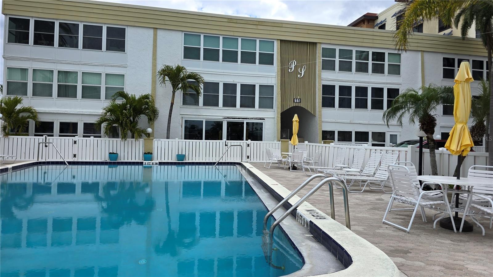 Image 53 of 65 For 661 Poinsettia Avenue 109