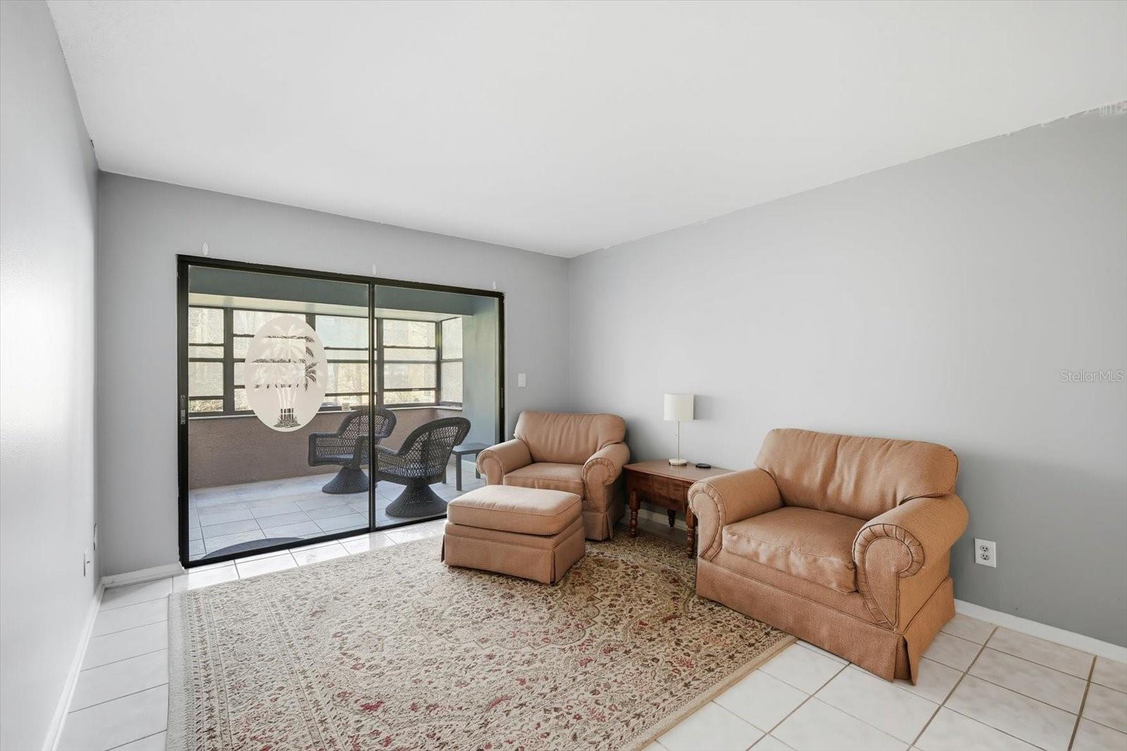 Image 4 of 28 For 7830 Niagara Avenue 303