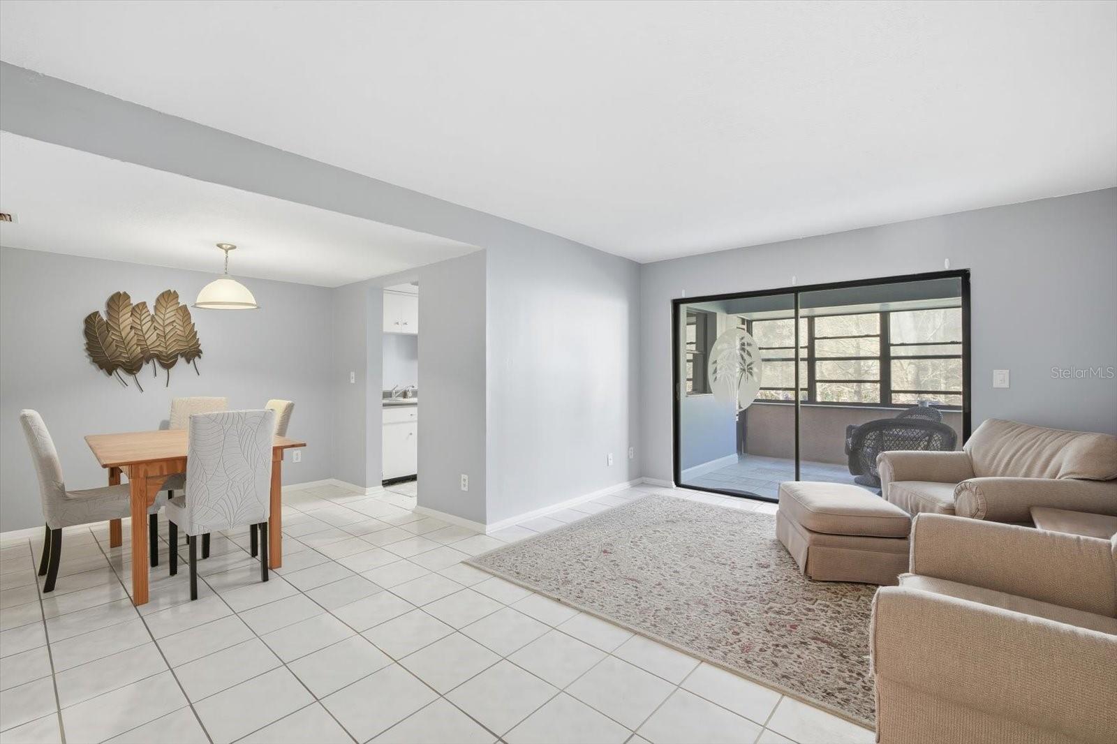 Image 5 of 28 For 7830 Niagara Avenue 303