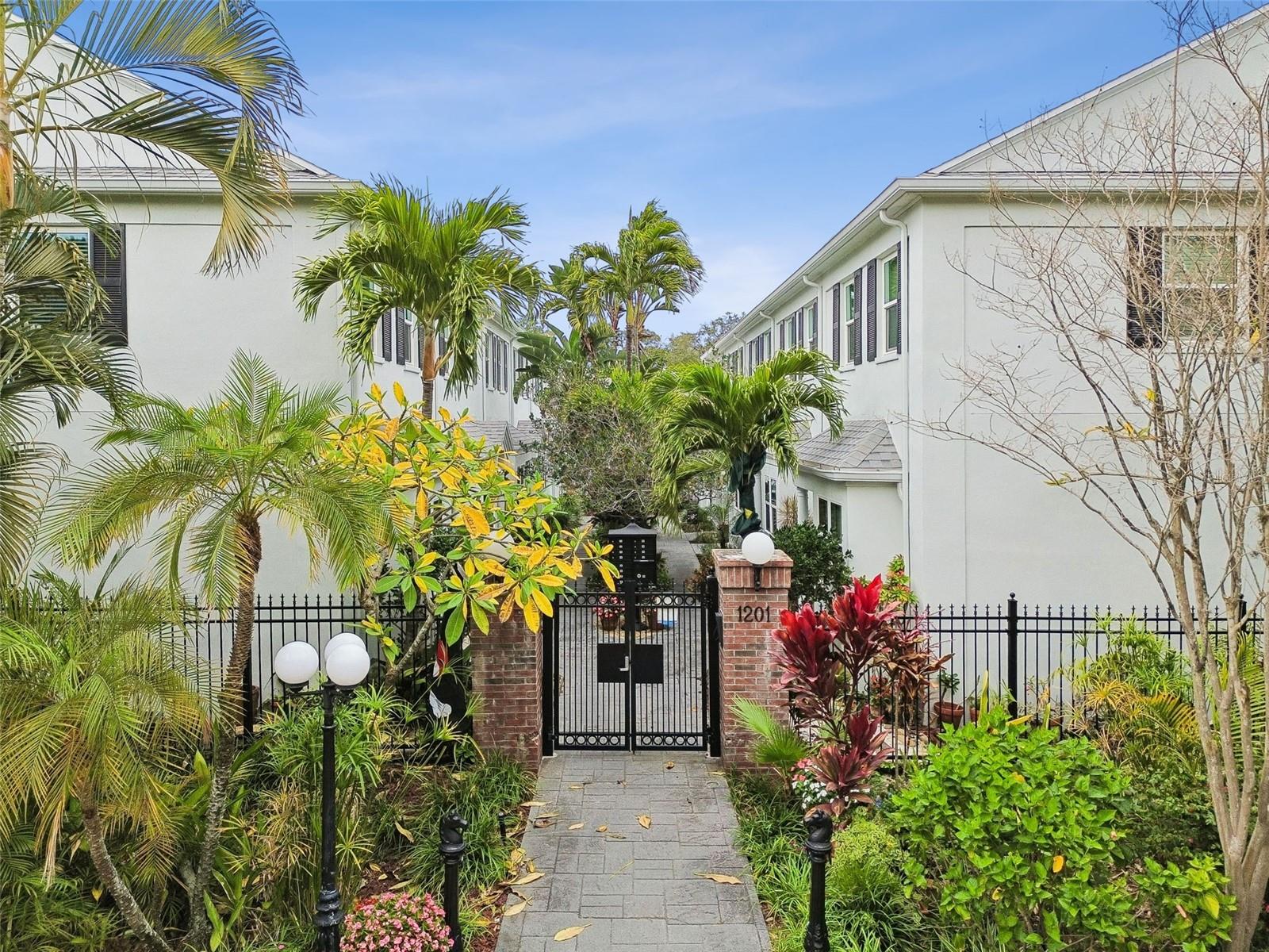 Details for 1201 Horatio Street F3, TAMPA, FL 33606