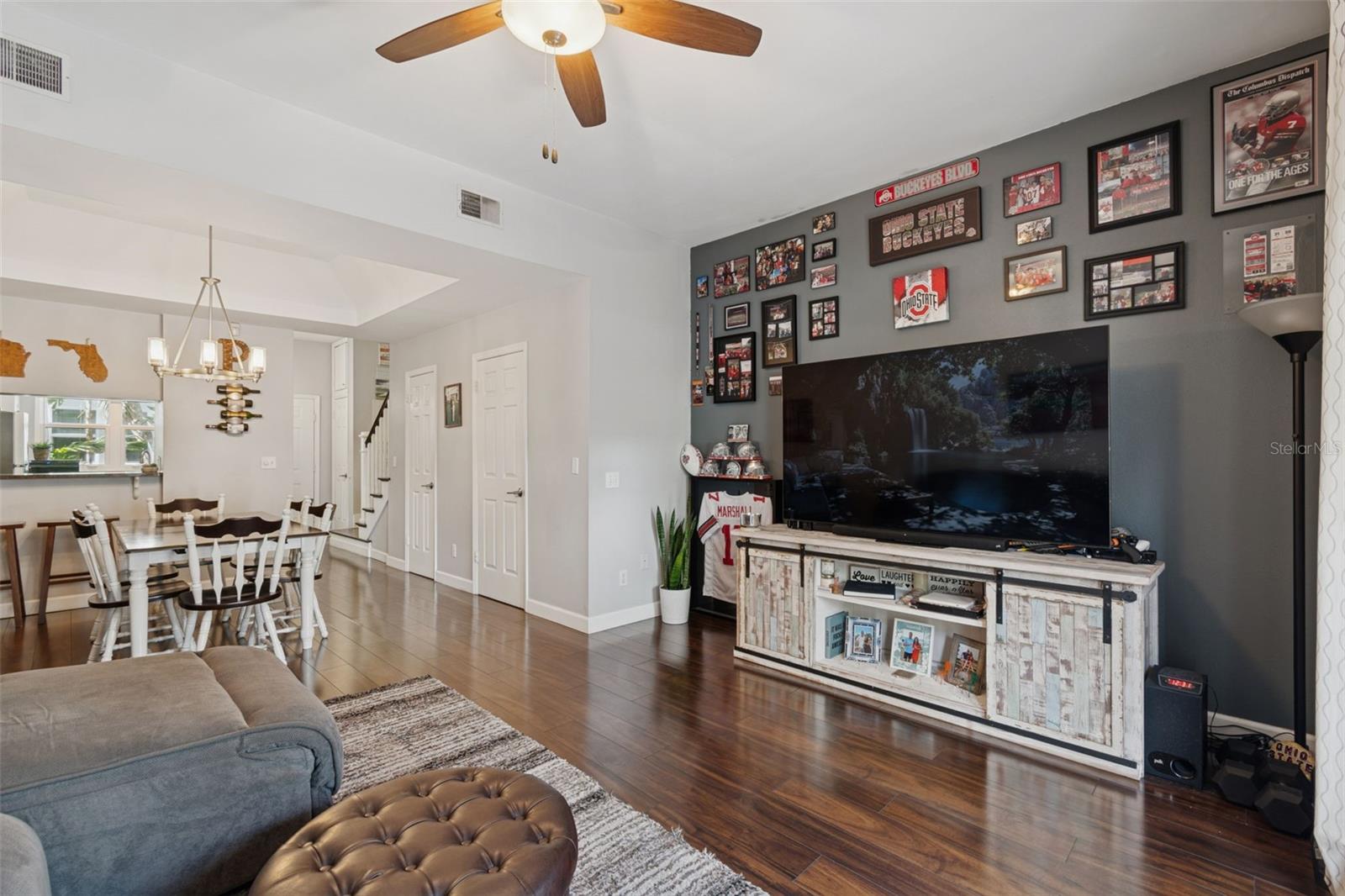 Image 21 of 48 For 1201 Horatio Street F3