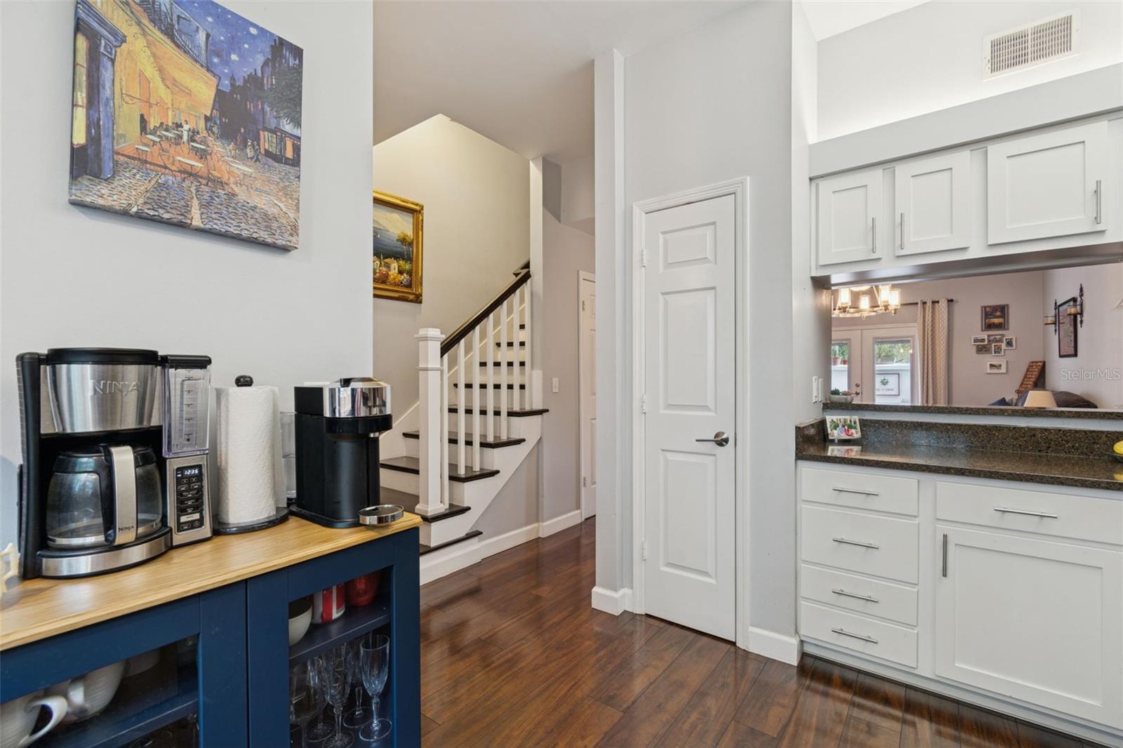 Image 9 of 48 For 1201 Horatio Street F3