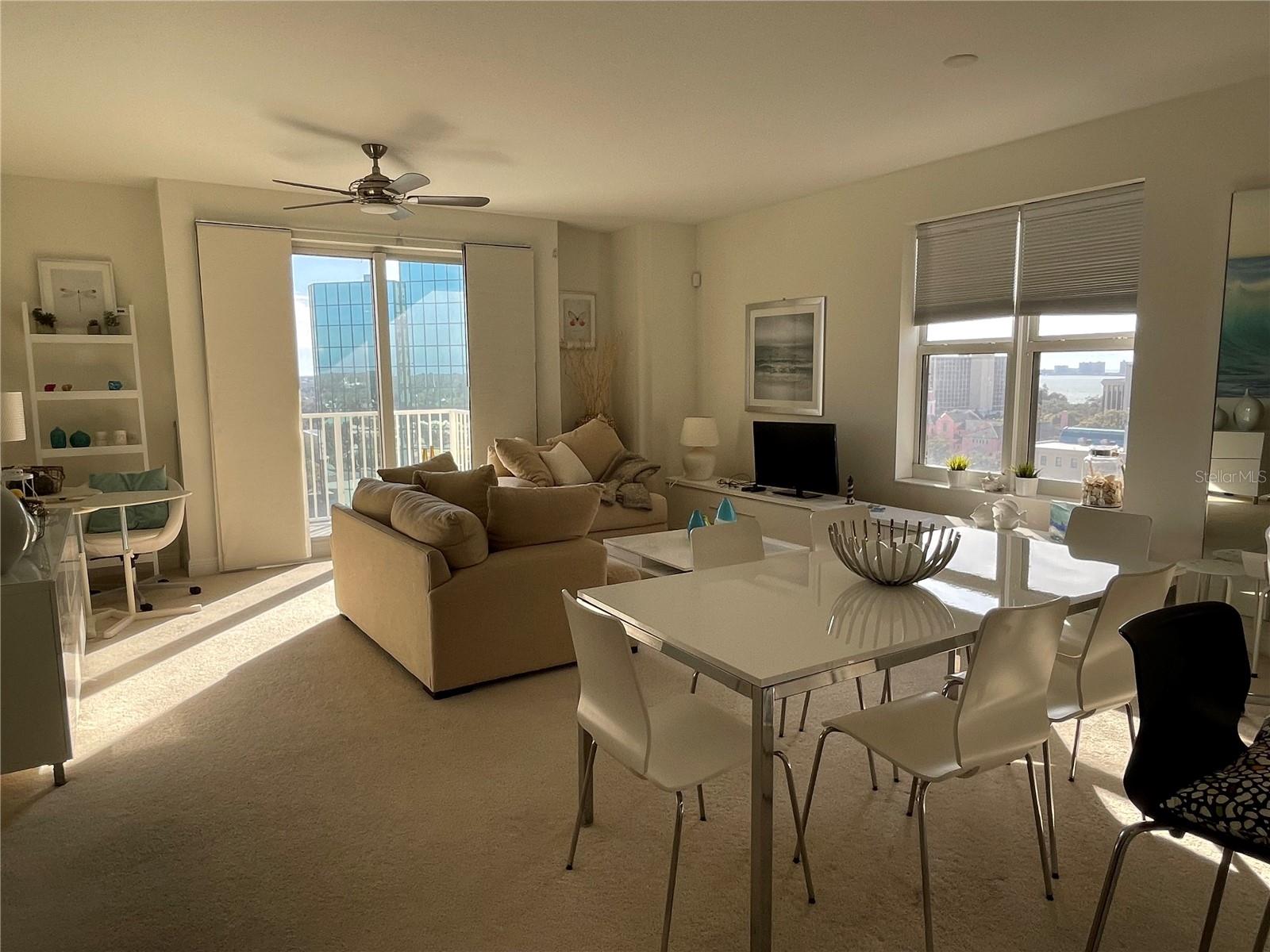 Image 13 of 36 For 628 Cleveland Street 1002