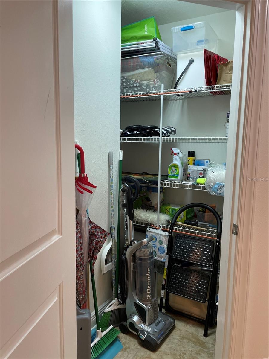 Image 30 of 36 For 628 Cleveland Street 1002