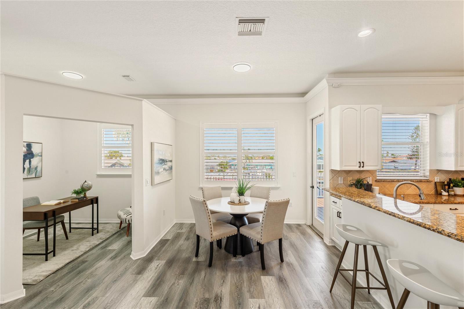 Image 17 of 61 For 3505 Seaway Drive