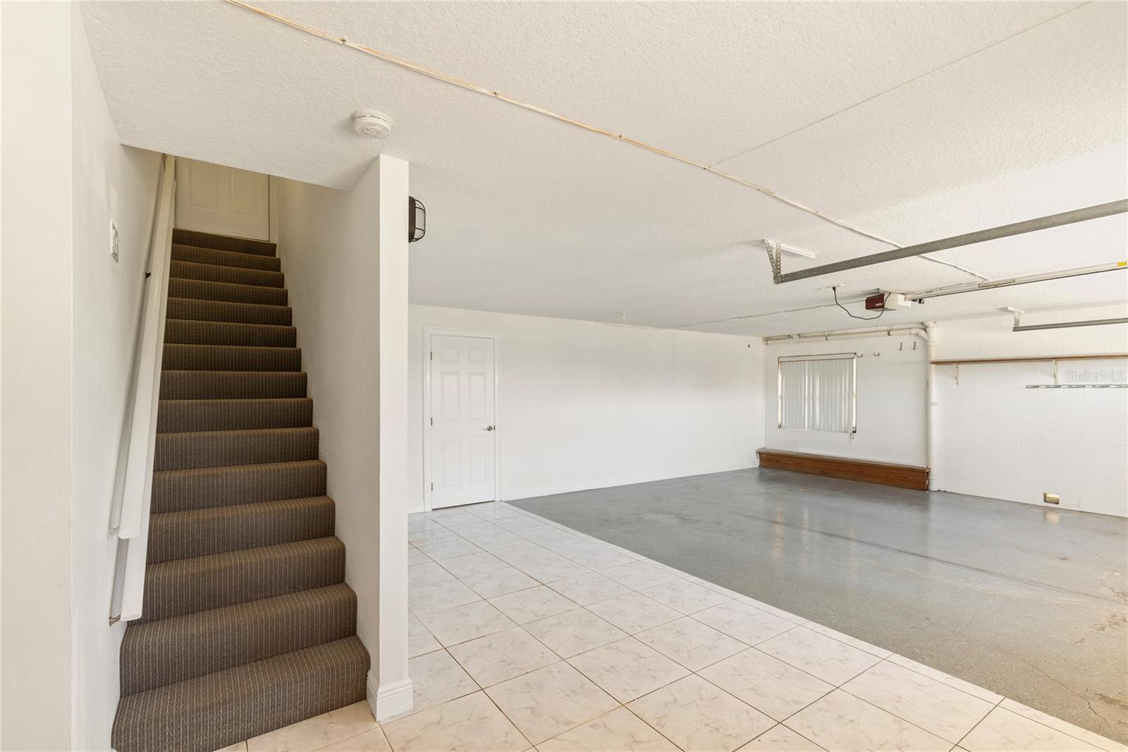 Image 35 of 61 For 3505 Seaway Drive