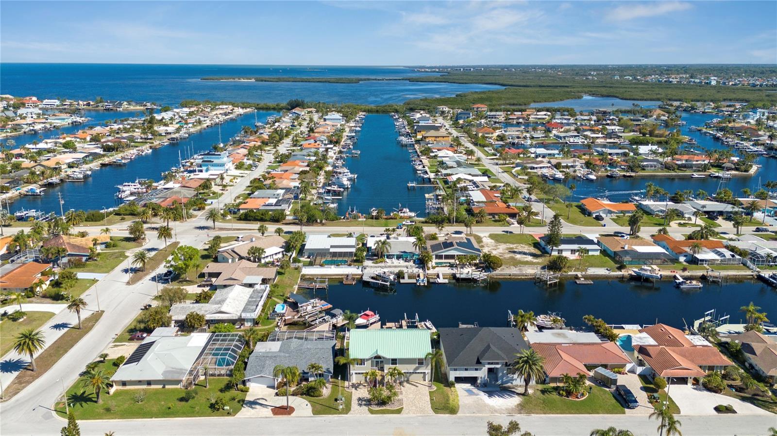 Image 47 of 61 For 3505 Seaway Drive