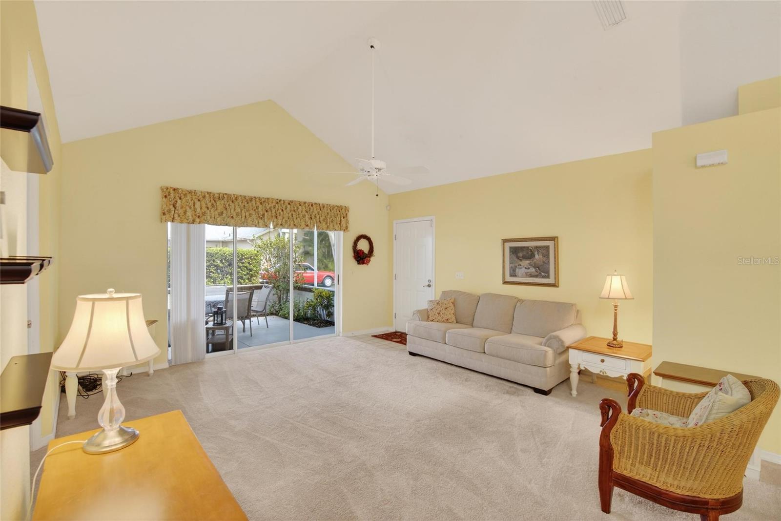 Image 12 of 58 For 1122 Golfview Woods Drive 1122