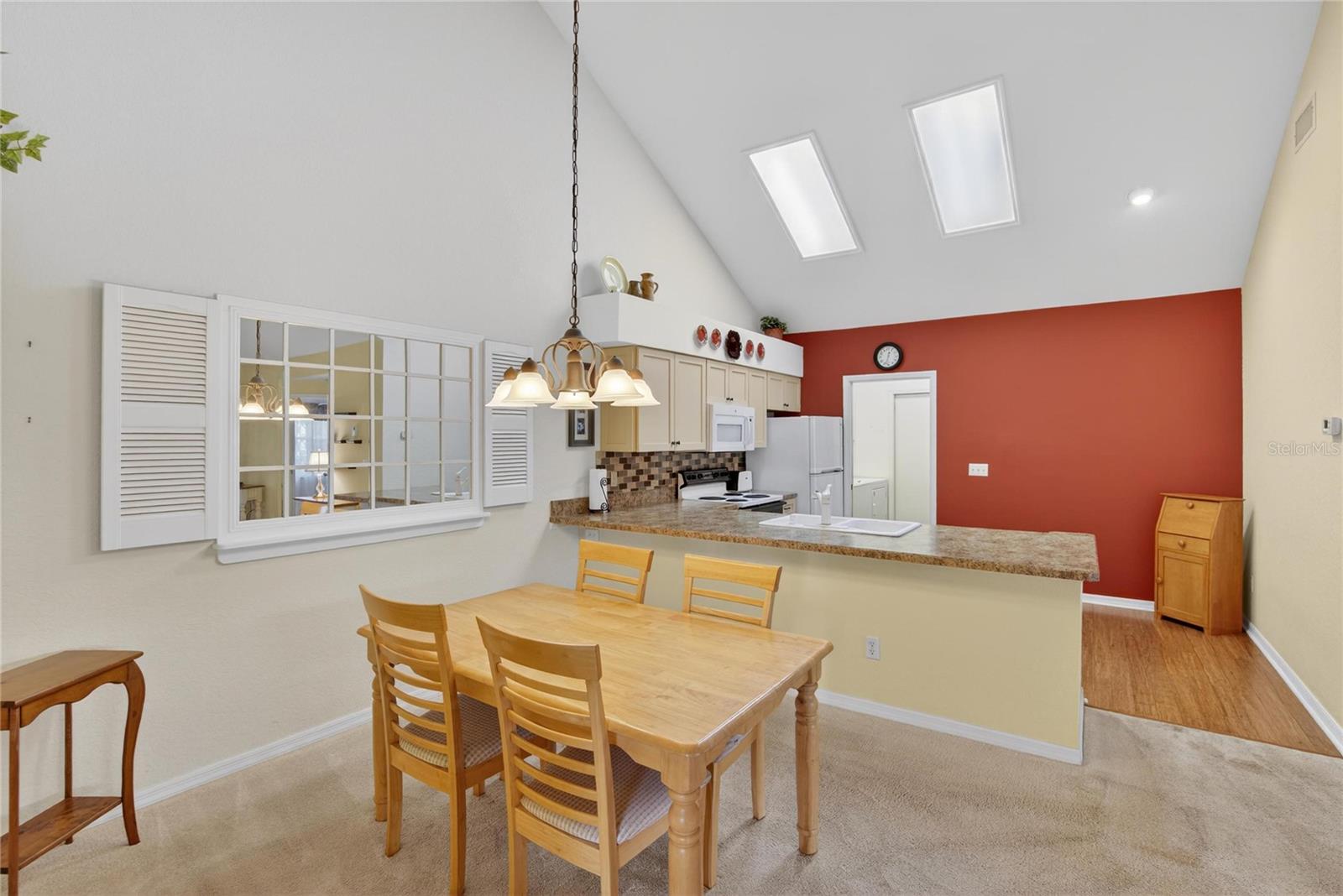 Image 13 of 58 For 1122 Golfview Woods Drive 1122