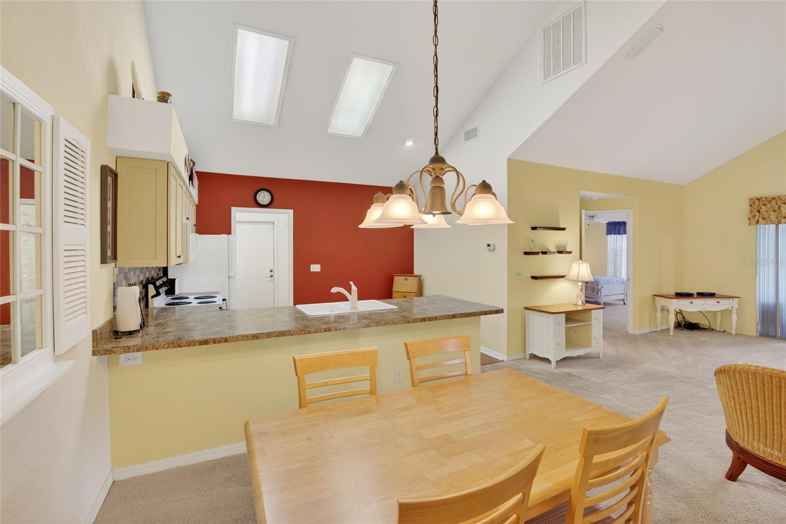 Image 14 of 58 For 1122 Golfview Woods Drive 1122