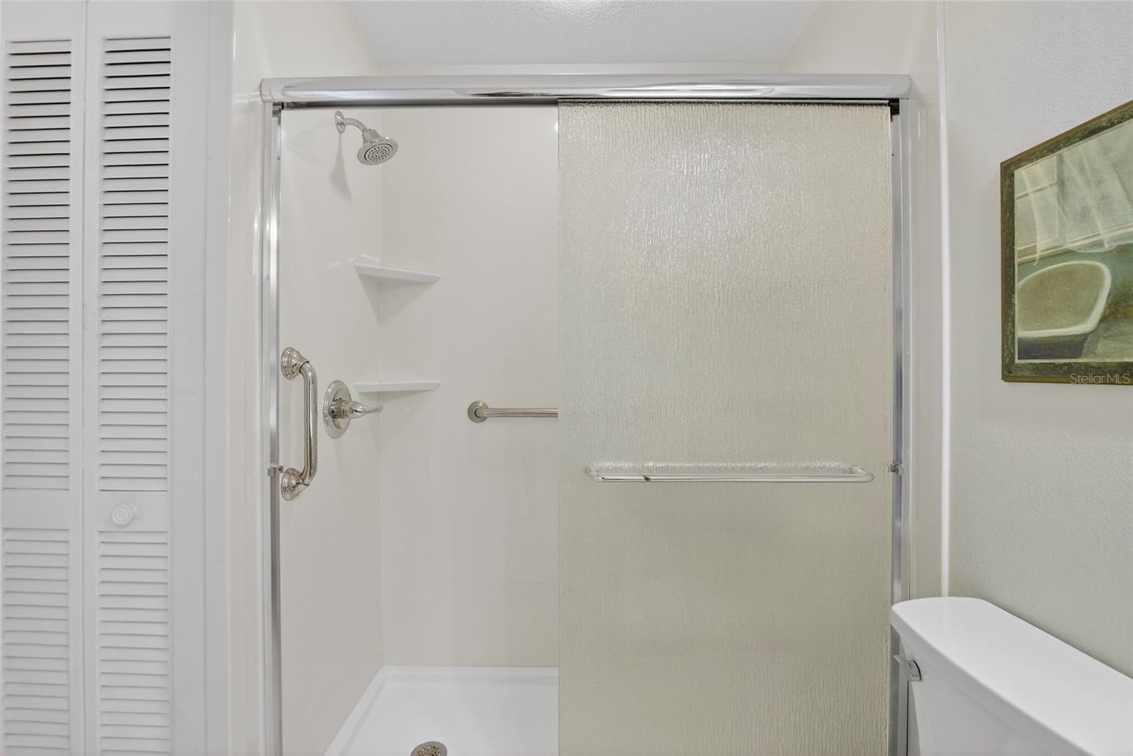 Image 28 of 58 For 1122 Golfview Woods Drive 1122