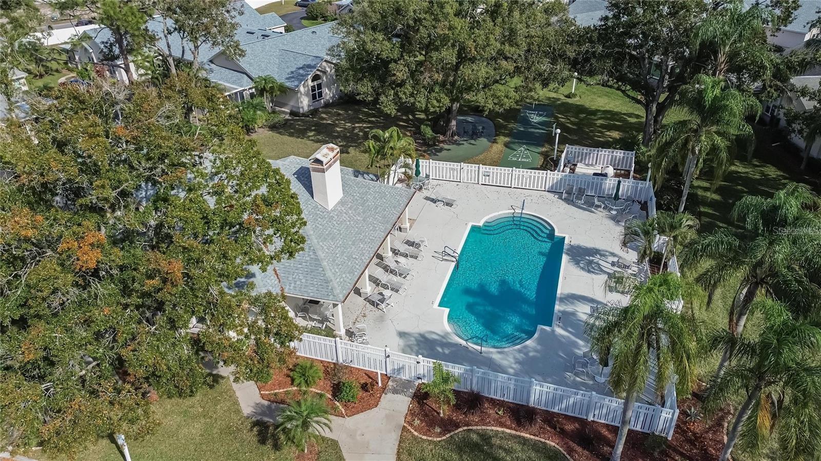 Image 49 of 58 For 1122 Golfview Woods Drive 1122