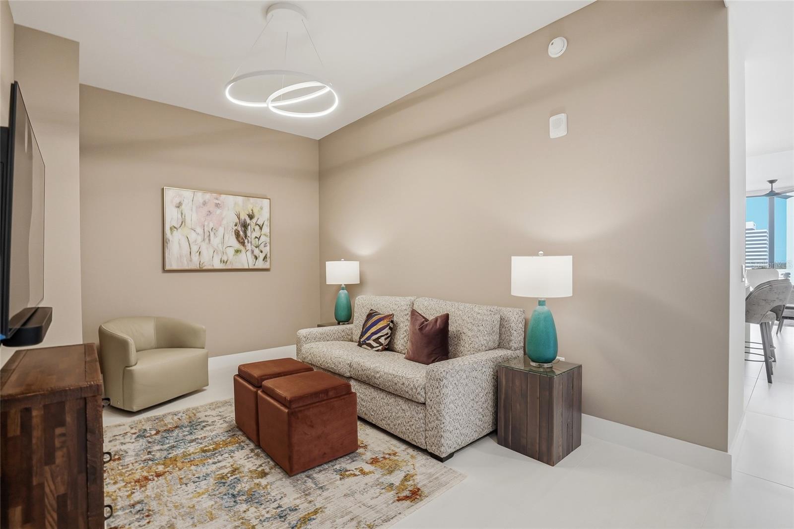 Image 11 of 52 For 301 1st Street 1104