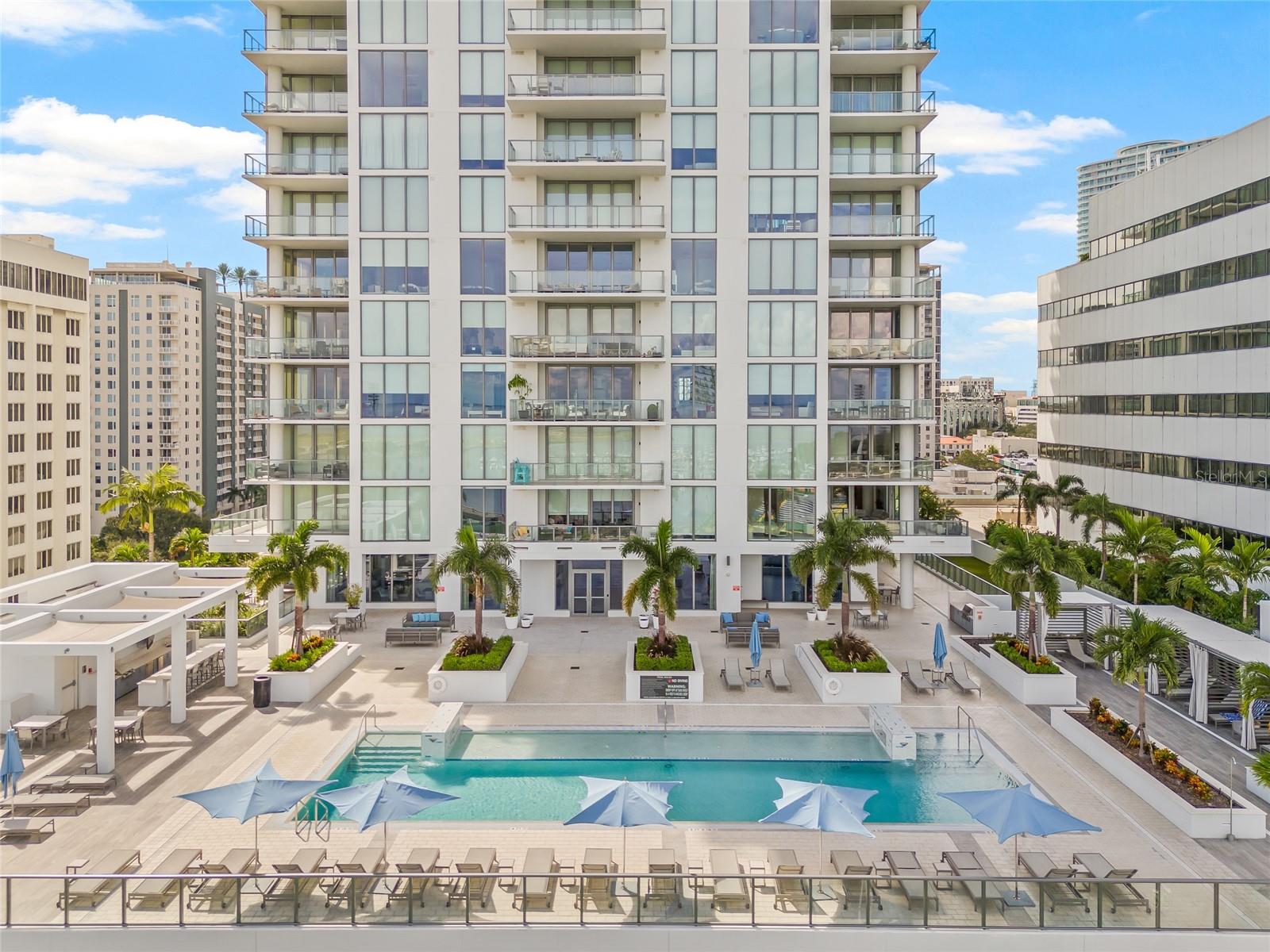 Image 38 of 52 For 301 1st Street 1104