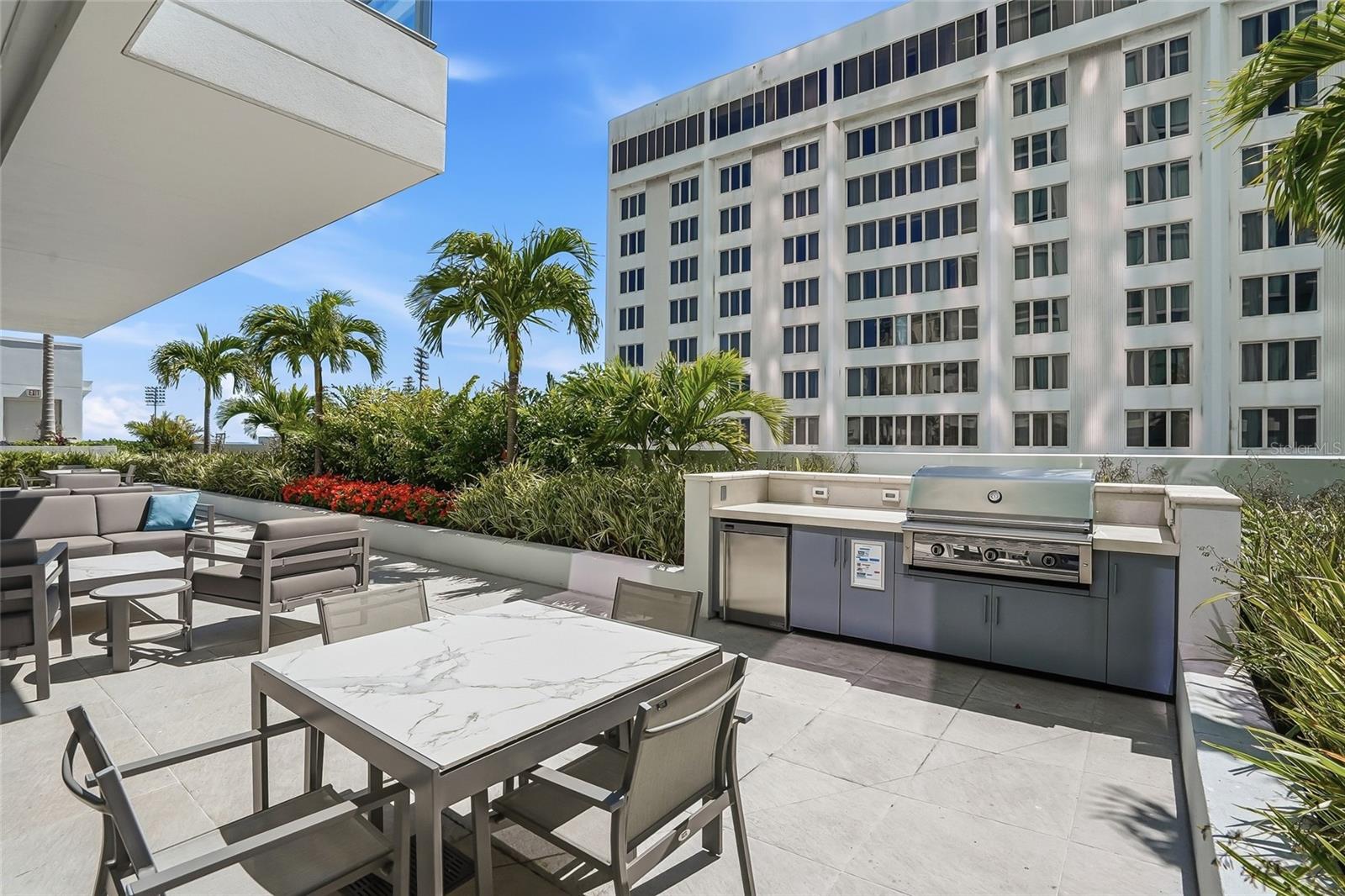 Image 40 of 52 For 301 1st Street 1104