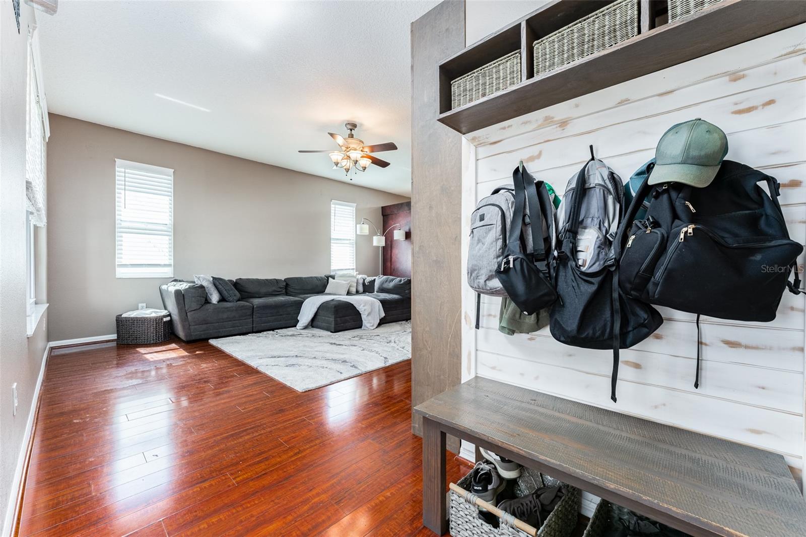 Image 10 of 39 For 6531 Summer Cove Drive