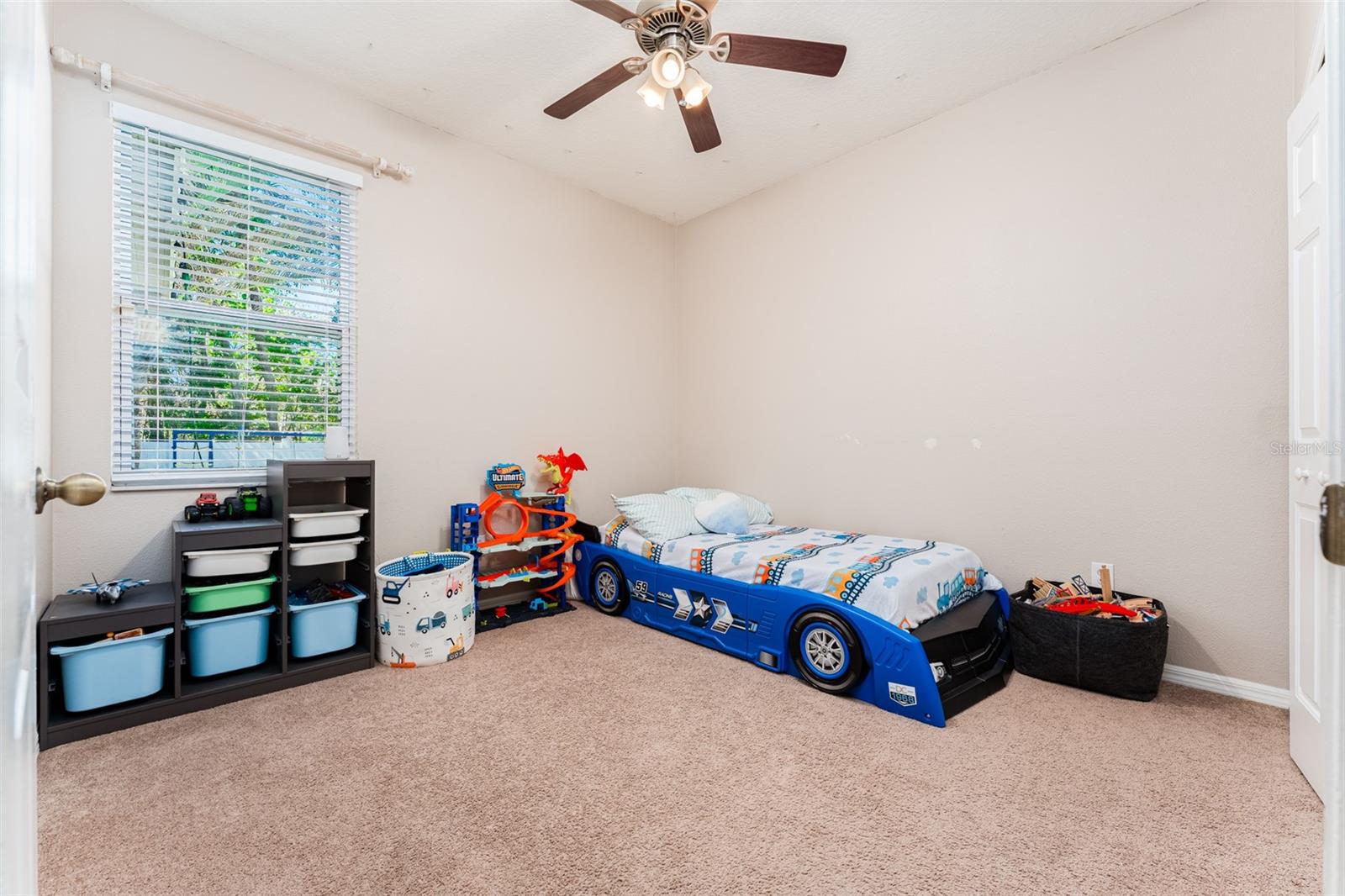 Image 27 of 39 For 6531 Summer Cove Drive