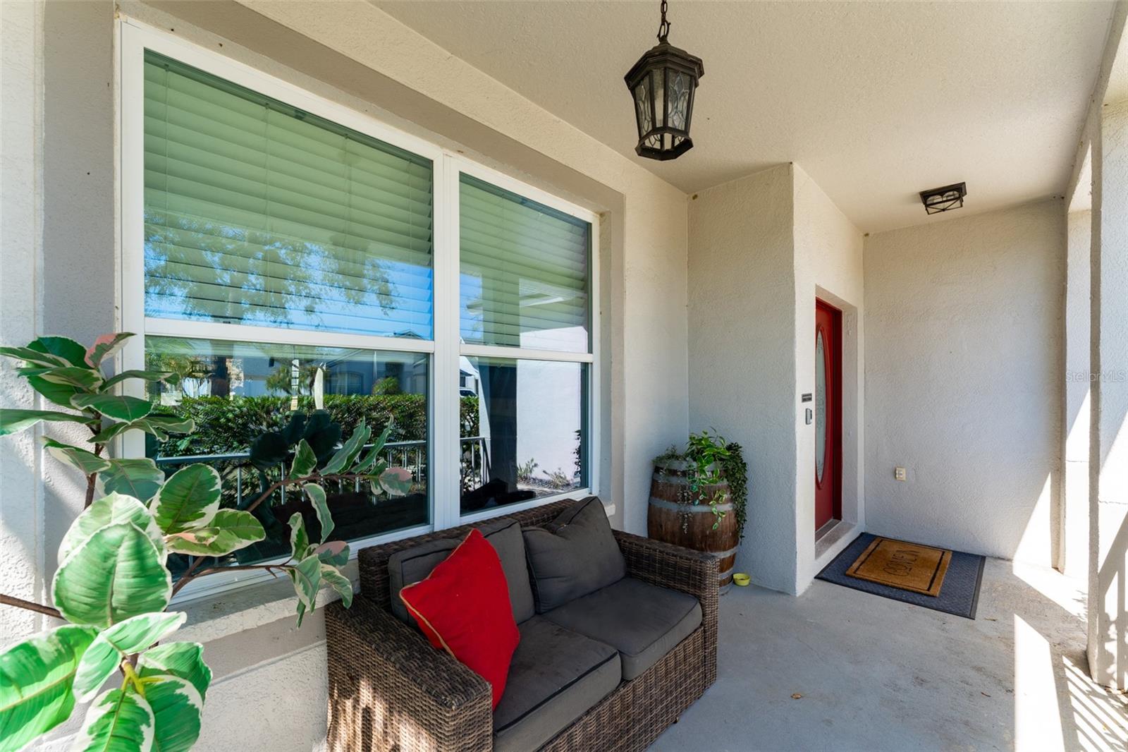 Image 8 of 39 For 6531 Summer Cove Drive