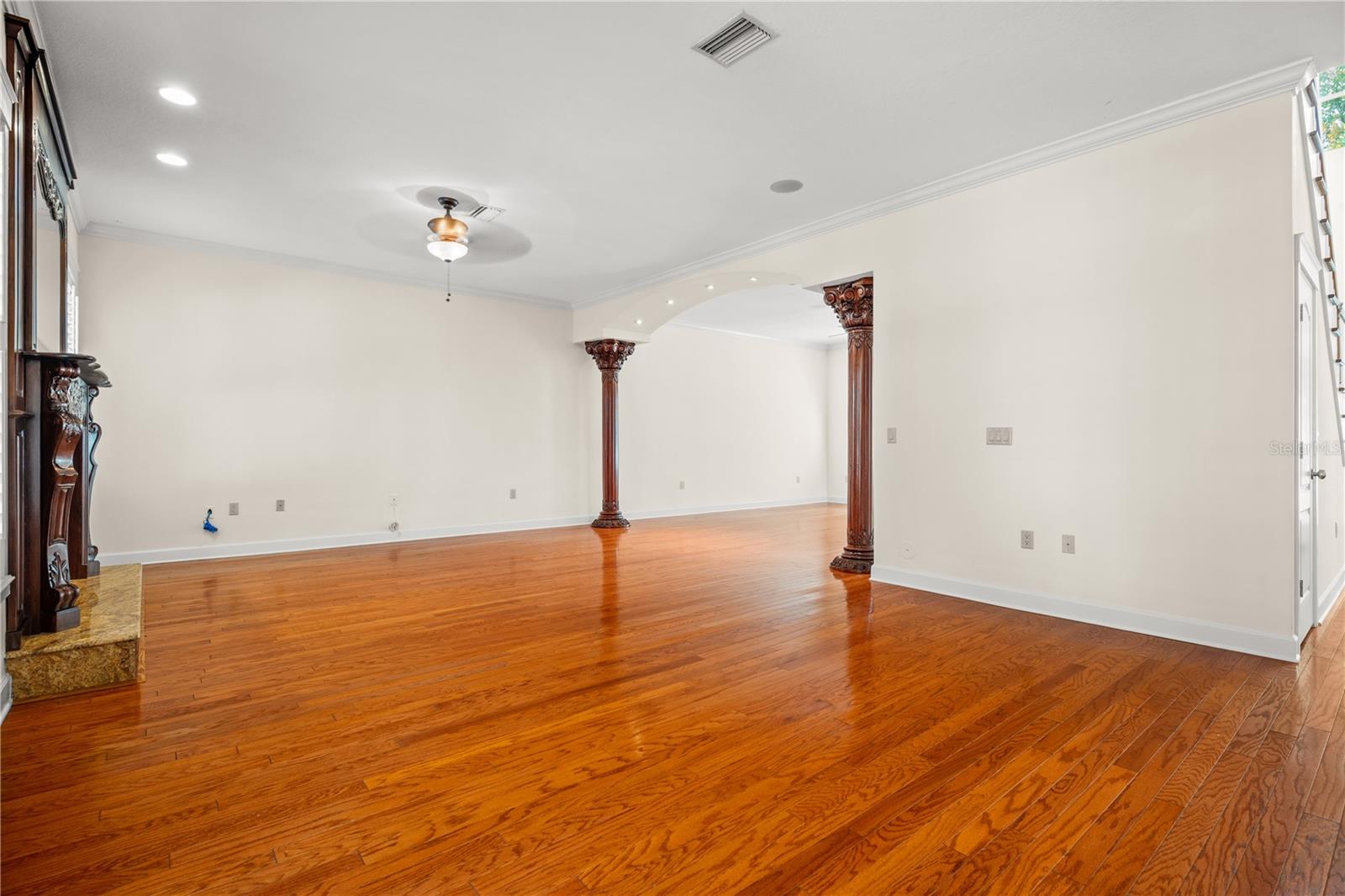 Image 15 of 35 For 7502 West Shore Boulevard