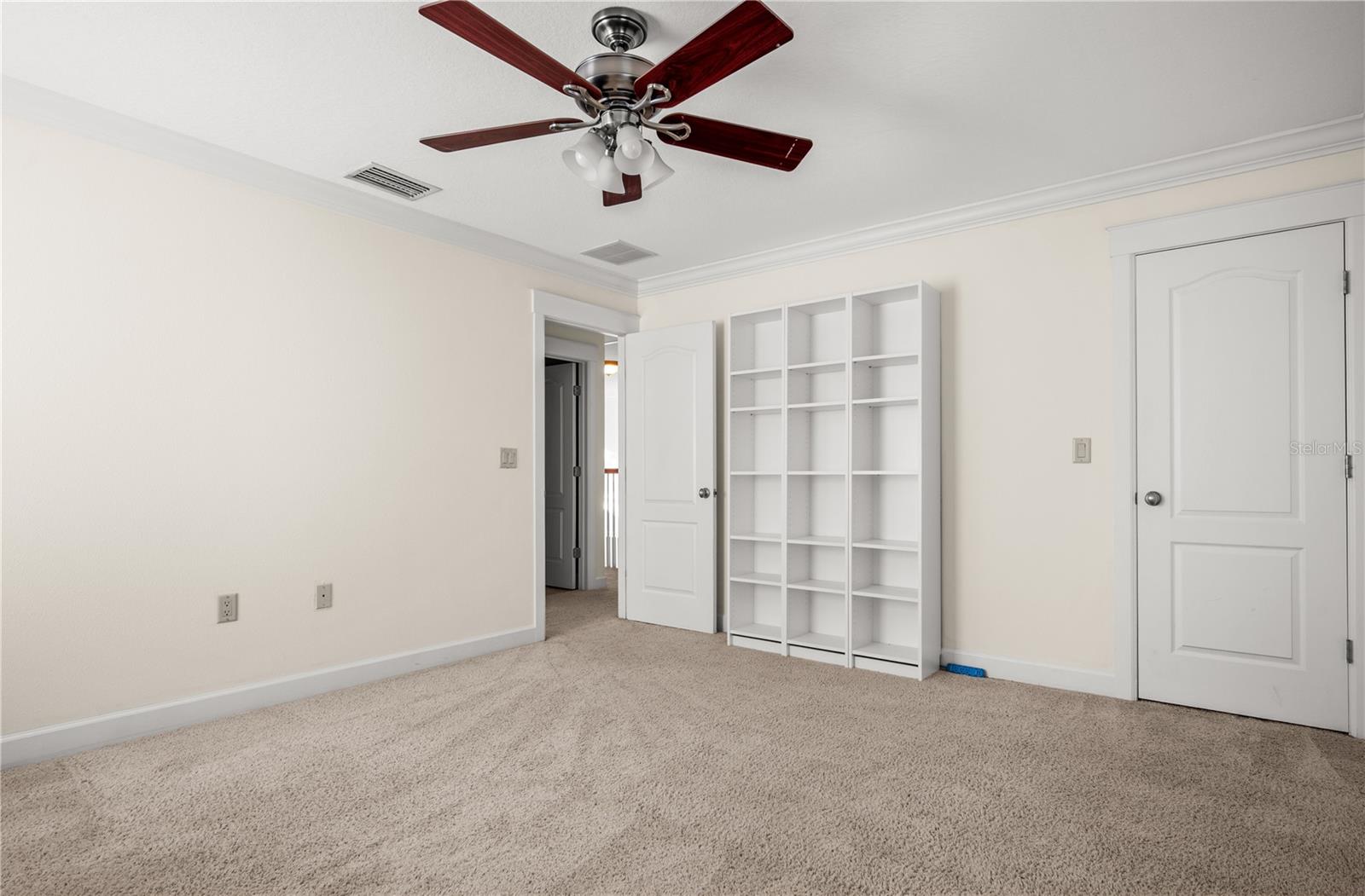 Image 26 of 35 For 7502 West Shore Boulevard