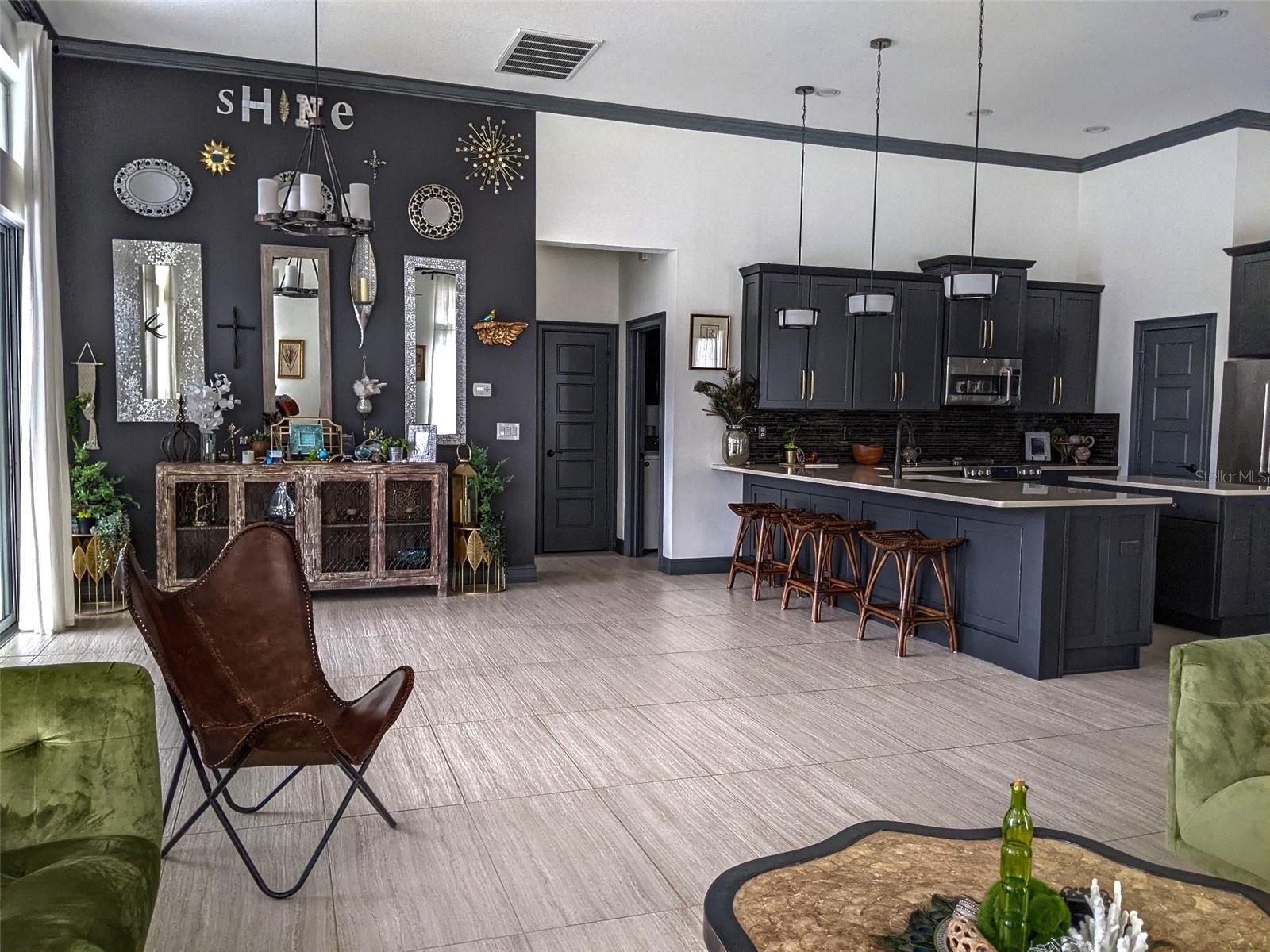 Image 6 of 30 For 4513 Pointe O Woods Drive