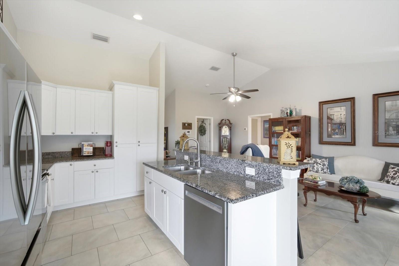 Image 10 of 31 For 846 Birdie Way