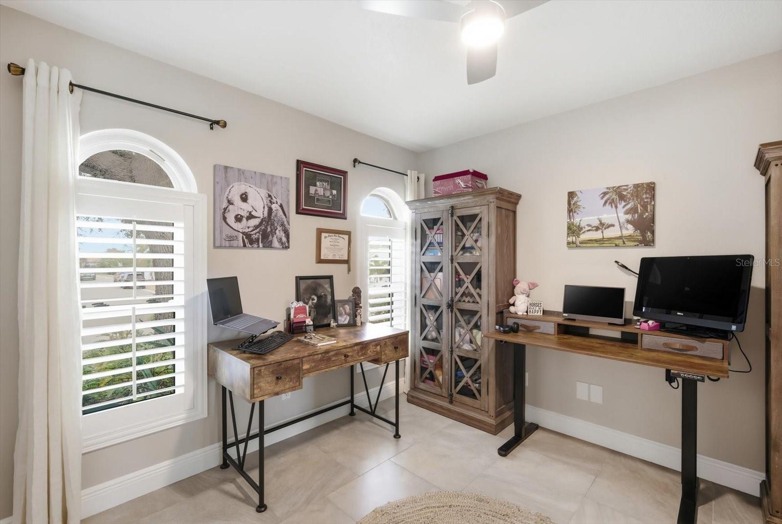 Image 17 of 31 For 846 Birdie Way