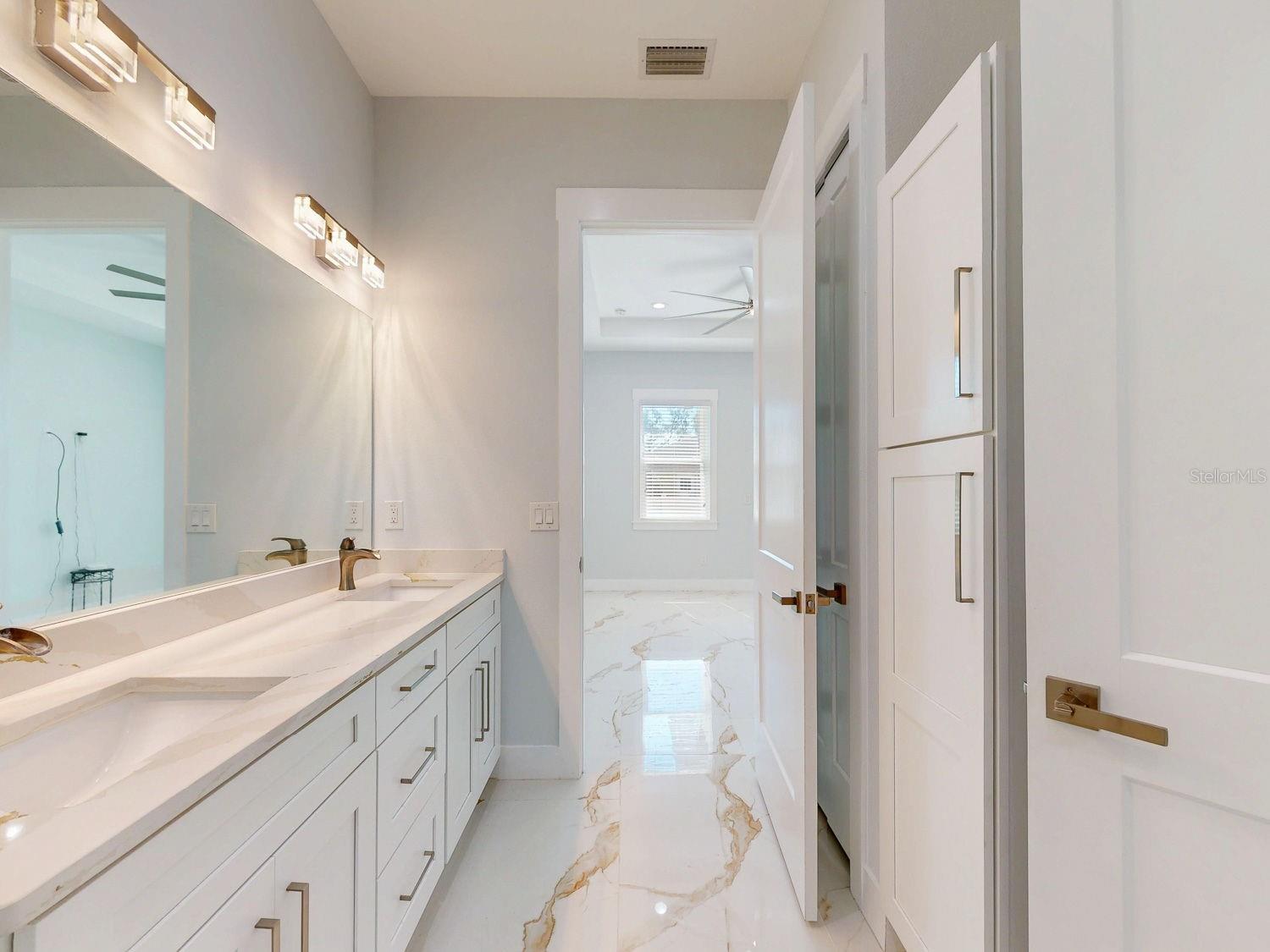 Image 49 of 86 For 4018 Arch Street