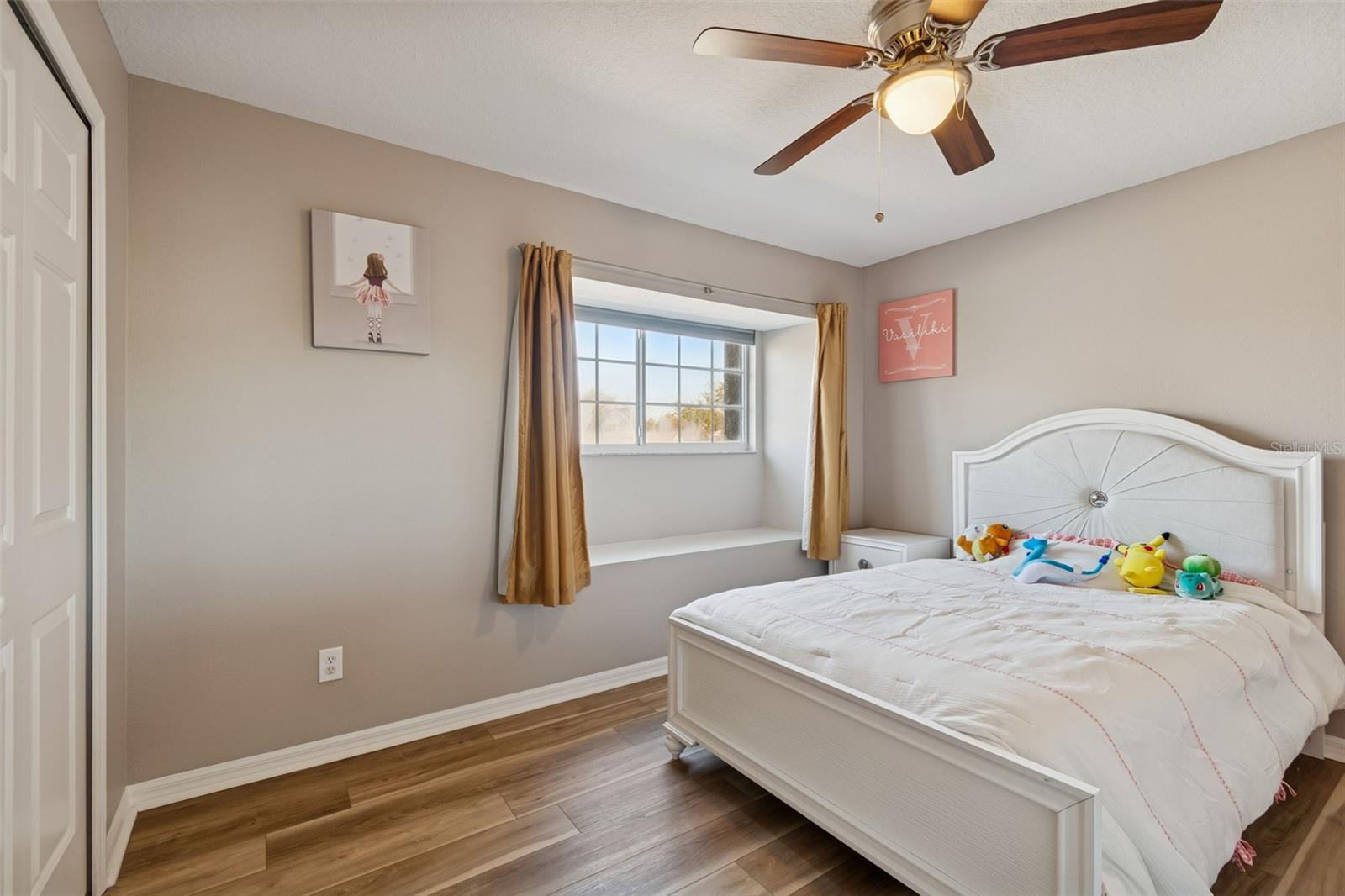 Listing photo id 36 for 2550 Maylin Drive