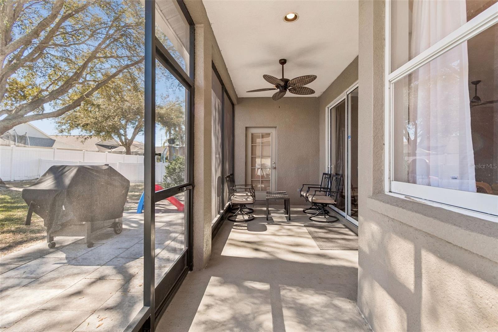 Listing photo id 52 for 2550 Maylin Drive