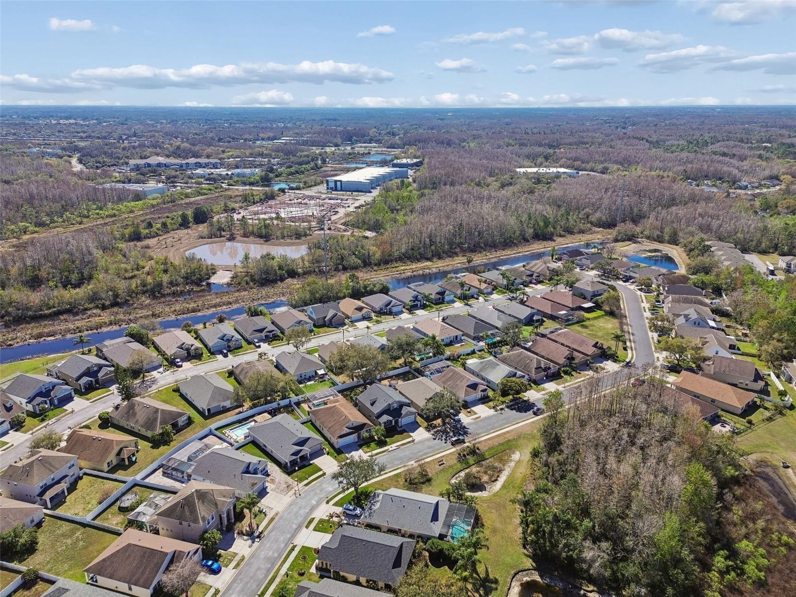 Listing photo id 62 for 2550 Maylin Drive