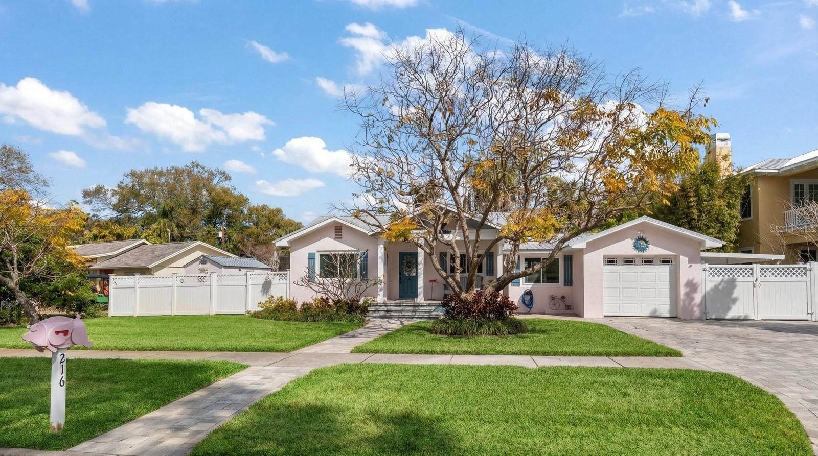 Details for 216 Grove Circle S, DUNEDIN, FL 34698