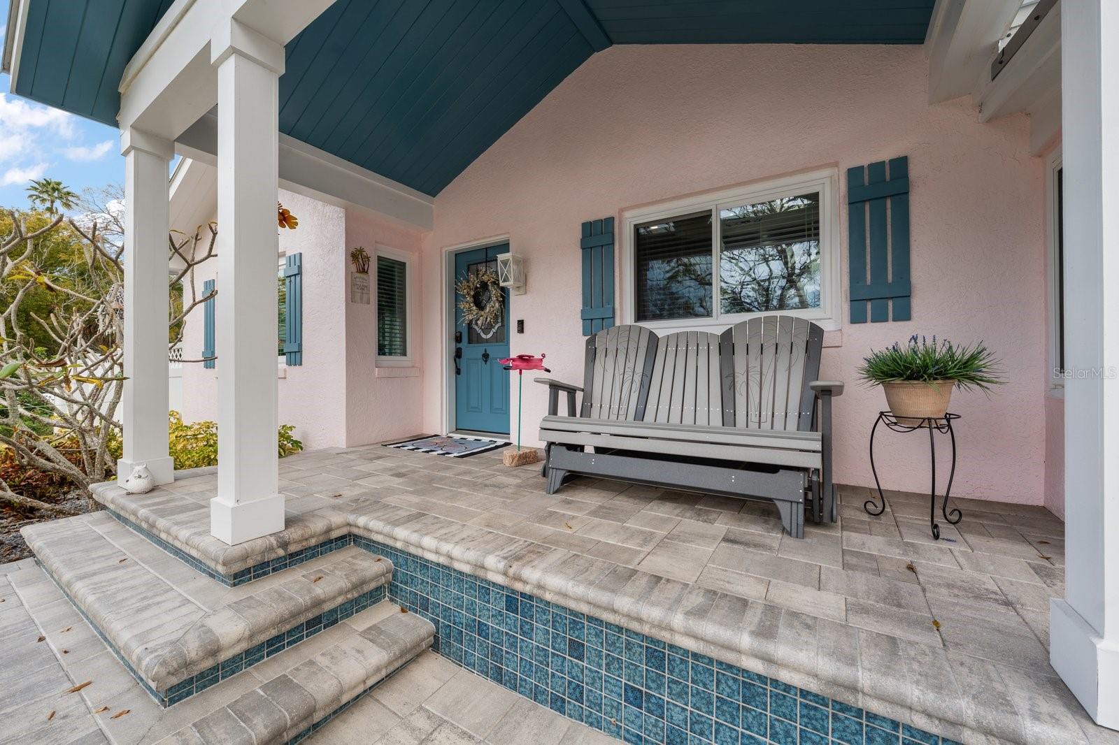 Image 5 of 47 For 216 Grove Circle S