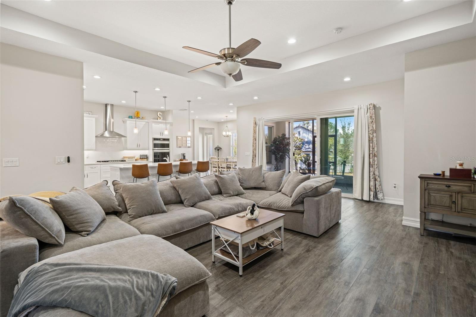 Image 12 of 53 For 4698 Hickory Oak Drive