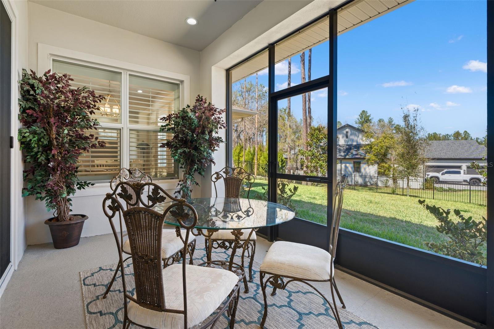 Image 35 of 53 For 4698 Hickory Oak Drive